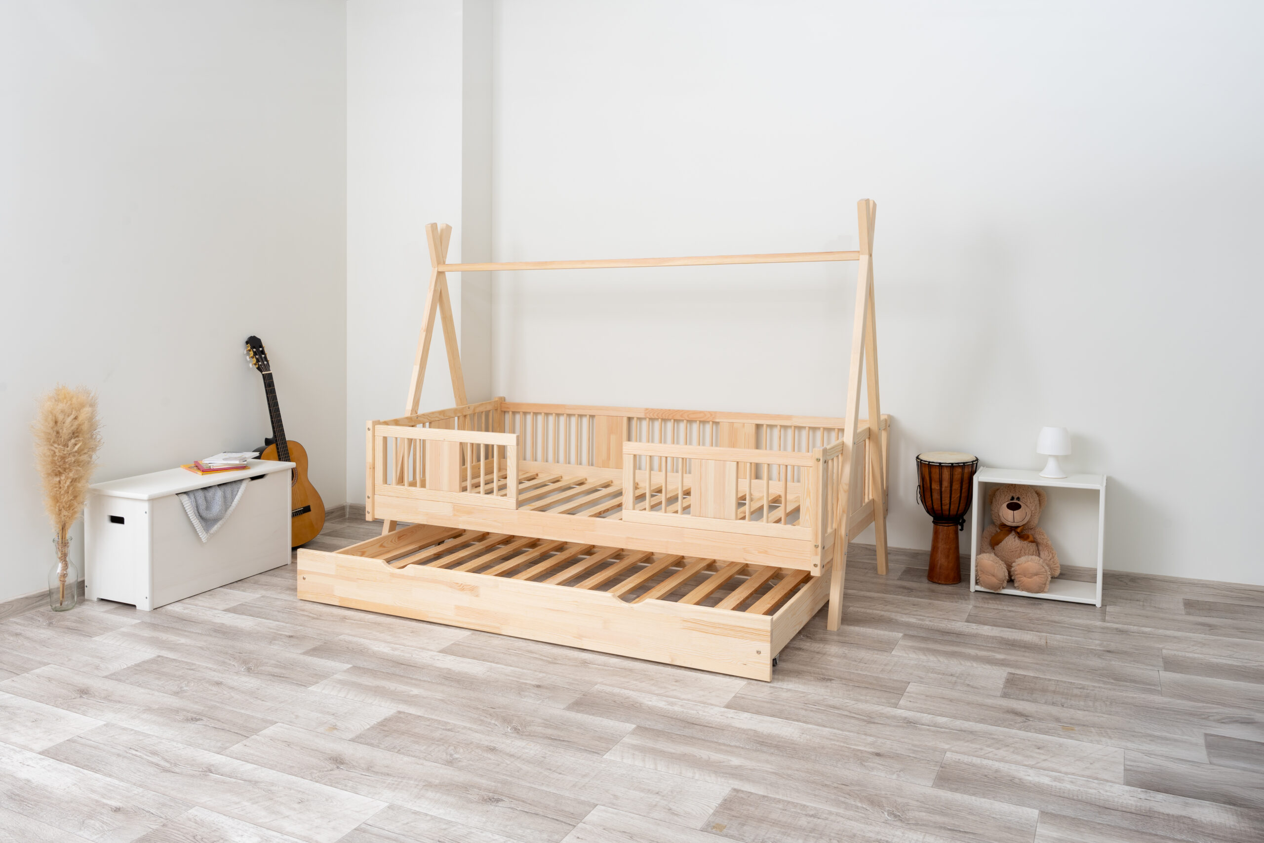 Łóżko dziecięce tipi (1) Łóżko dziecięce tipi (1)