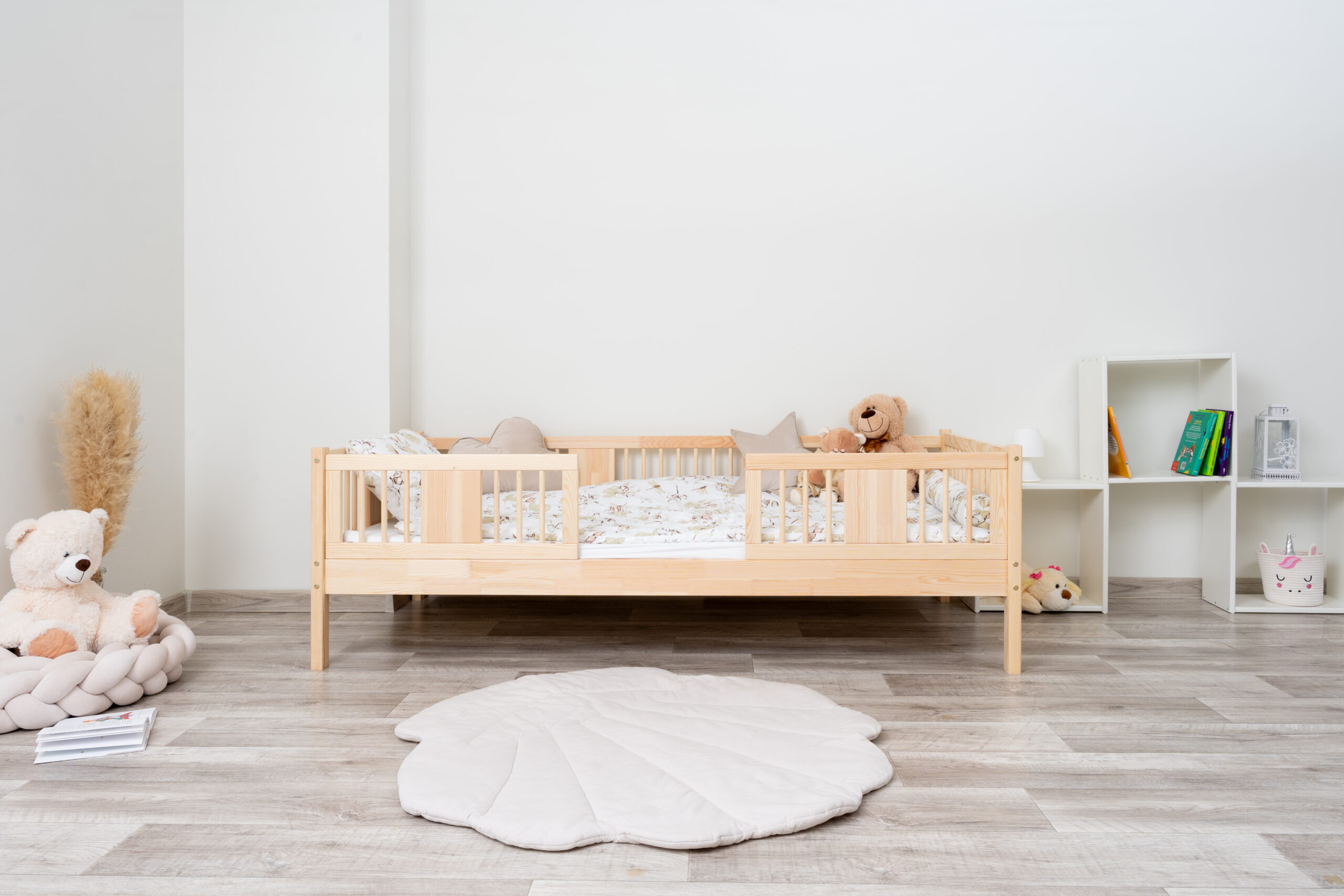 Łóżko dziecięce z szufladami (8) Łóżko dziecięce z szufladami (8)
